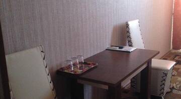Фото номера Трехместный номер с видом на озеро Гостиница Otel na Naberezhnoy г. Волгодонск 5